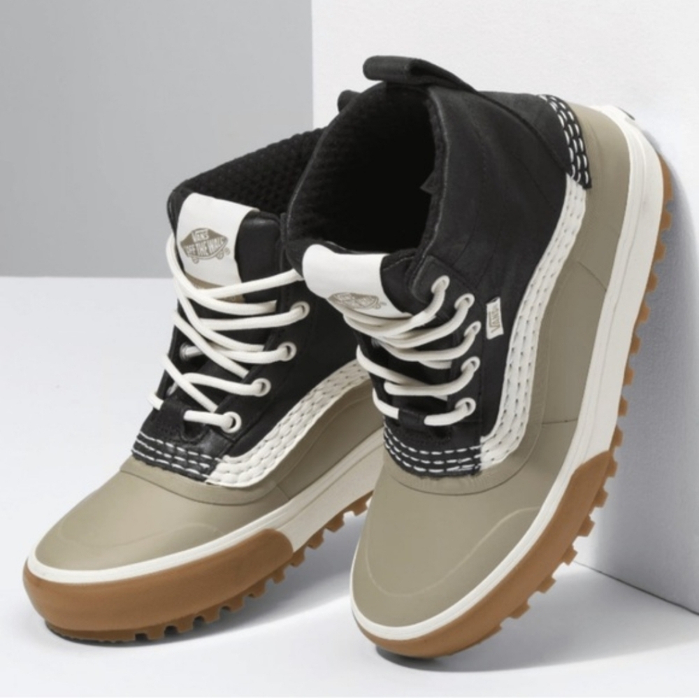 Vans Standard Mid Snow MTE Black/Timberwolf